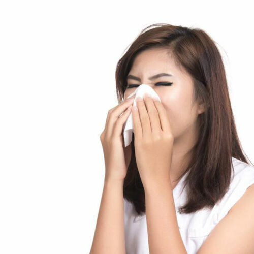 Here’s how you can know the first signs of cold and flu