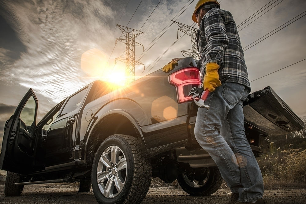 4 Tips to Find Deals on Bank-Owned Ford F-150 4×4